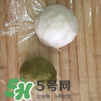 榴蓮冰皮月餅的做法？榴蓮冰皮月餅價(jià)格