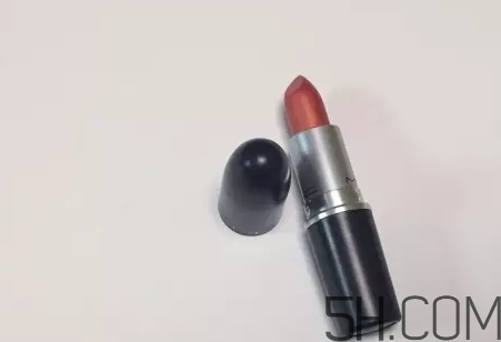 mac cb96人魚(yú)姬是什么色 mac cb96口紅試色