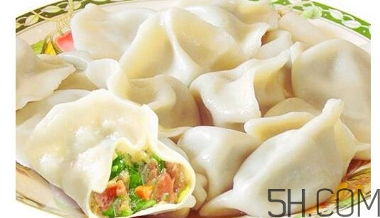 煮餃子開鍋煮皮還是餡？煮餃子蓋不蓋鍋蓋？