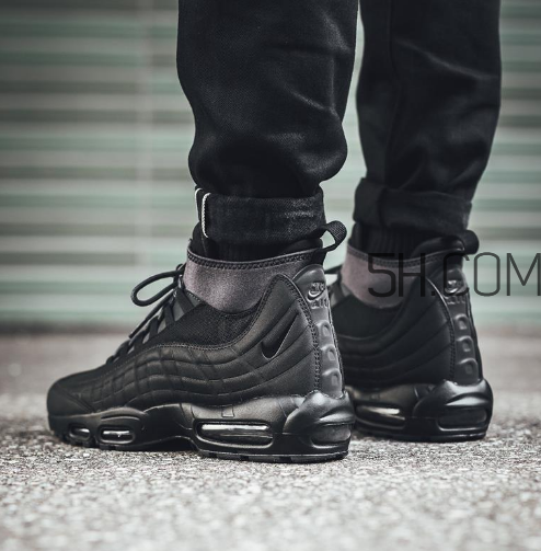 nike air max 95 triple black黑魂配色上腳效果怎么樣？