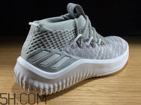 adidas dame 4利拉德母校配色實物什么樣？