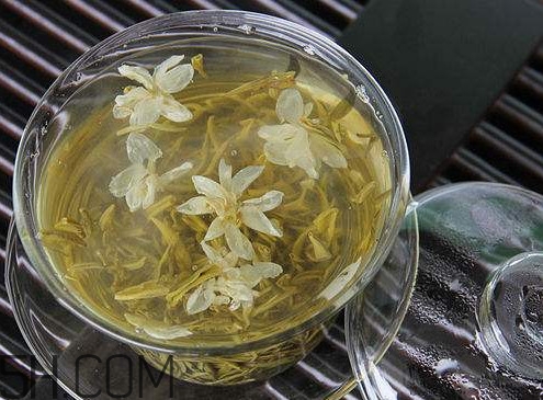 茉莉花茶是帶花的好還是不帶花的好？哪里的茉莉花茶最好