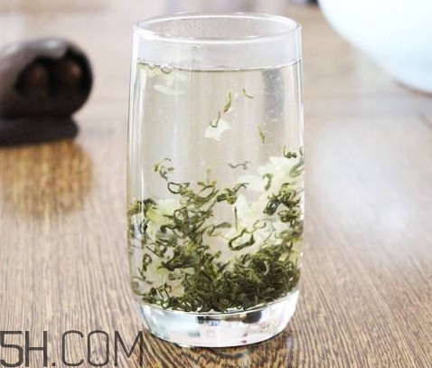 為什么很多茉莉花茶里面沒(méi)有花？上等的茉莉花茶需要幾窨