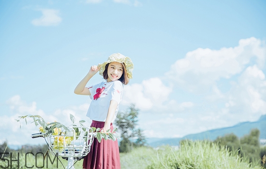 fancl卸妝油和植村秀卸妝油哪個好用？卸妝油可以卸指甲油嗎？