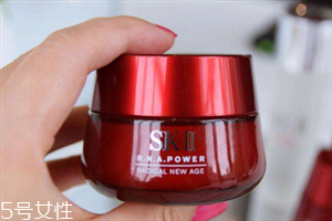 sk2大紅瓶面霜適合什么膚質(zhì)？適合自己最重要