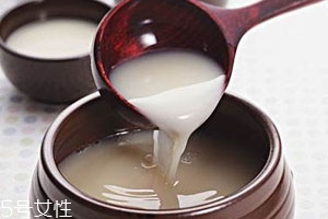 米酒為什么會有雜質(zhì) 發(fā)酵的結(jié)果