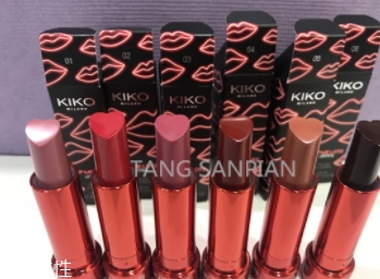 kiko2018情人節(jié)限量心形口紅色號試色