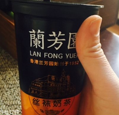 杯裝蘭芳園絲襪奶茶怎么喝？無需沖泡的便攜奶茶