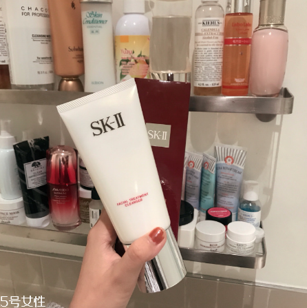 sk2洗面奶和cpb洗面奶哪個(gè)好用？無(wú)限回購(gòu)的洗面奶