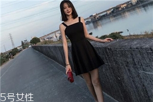 女生怎么穿有個性？做個性感又迷人的酷girl