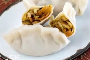 餃子餡可以放雞精嗎？會(huì)危害健康