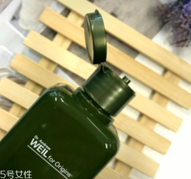 悅木之源菌菇水搭配什么乳液？