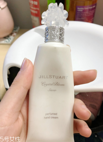 jill stuart護(hù)手霜好用嗎？不黏不膩四季可用