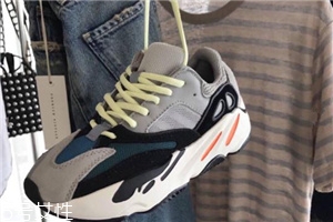 yeezy 700偏碼嗎？yeezy 700碼數(shù)正常嗎