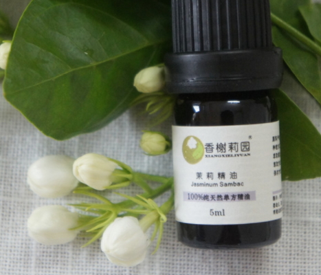 茉莉精油使用方法 茉莉精油使用注意事項(xiàng)