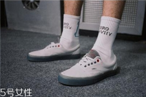 vans聯(lián)名c2h4太空零重力系列板鞋發(fā)售時間_多少錢？