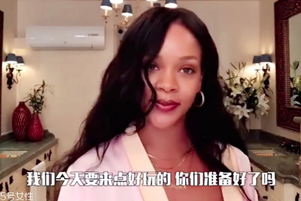 rihanna最新美妝教程詳細(xì)步驟 rihanna美妝教程什么牌子