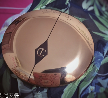 ct粉餅怎么樣 charlotte tilbury熱門產(chǎn)品價格