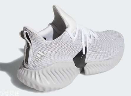 adidas alphabounce instinct什么時(shí)候發(fā)售？