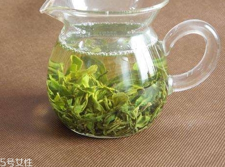 日照綠茶哪個(gè)牌子好？日照綠茶怎么辨別好壞