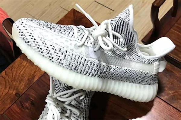 yeezy 350 static怎么預約 最全搶購攻略