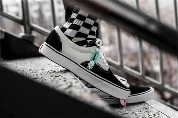 vans comfycush怎么樣 vans全新科技測(cè)評(píng)