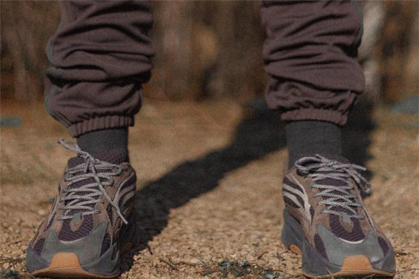 yeezy 700 geode什么時(shí)候發(fā)售 椰子新配色來(lái)襲