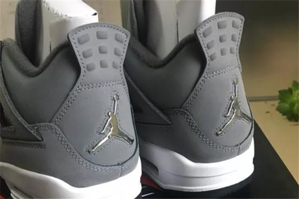 aj4 cool grey開箱測(cè)評(píng) aj4酷灰復(fù)刻開箱實(shí)物圖