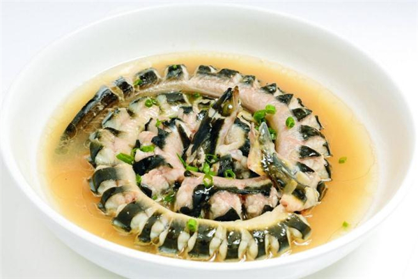 鰻魚(yú)蒸多久才熟 清蒸鰻魚(yú)要蒸多長(zhǎng)時(shí)間