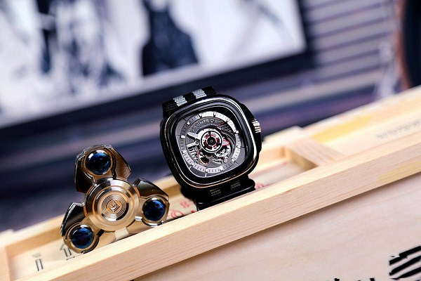 sevenfriday手表哪個(gè)國(guó)家的品牌 sevenfriday手表功能怎么樣