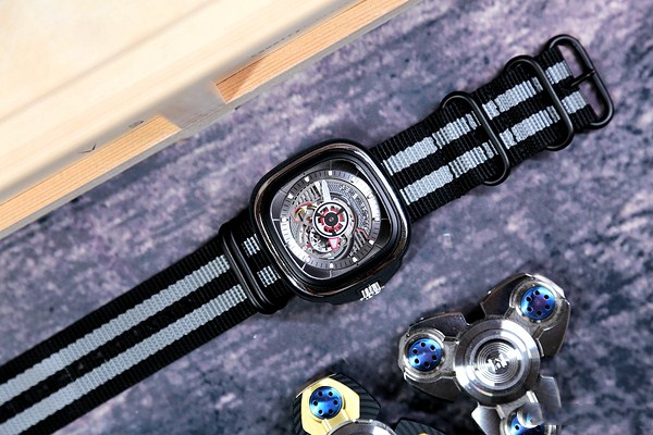 sevenfriday手表哪個(gè)國(guó)家的品牌 sevenfriday手表功能怎么樣