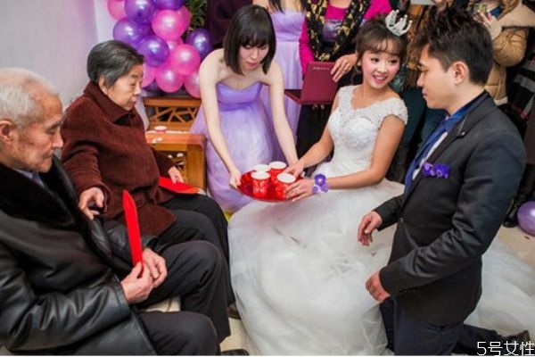 結(jié)婚改口費一般給多少錢 什么時候給改口費