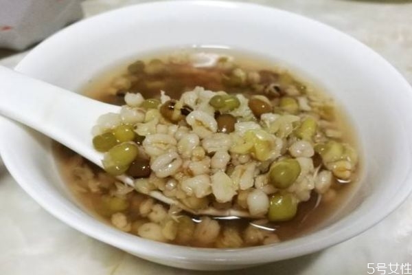 麥仁粥怎么做好喝呢 麥仁粥有什么營(yíng)養(yǎng)價(jià)值呢