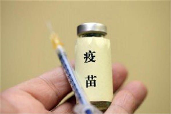 新冠疫苗不用打進(jìn)血管嗎 新冠疫苗打哪個(gè)胳膊比較好