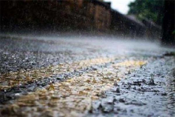 湖北隨州暴雨沖塌多間樓房 暴雨的標(biāo)準(zhǔn)是多少毫米