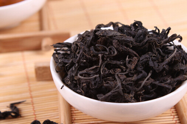 杜仲茶是涼性還是熱性 杜仲茶產(chǎn)地是哪里