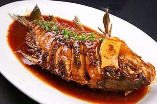 除夕吃什么傳統(tǒng)食物 除夕吃魚(yú)有講究嗎