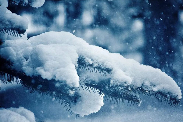 中東部地區(qū)將出現(xiàn)較大范圍雨雪天氣 雨雪天氣開(kāi)車(chē)注意事項(xiàng)